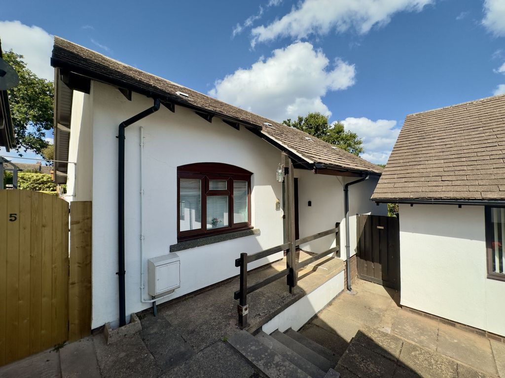 Property photo 2 of 14 Photo 18
