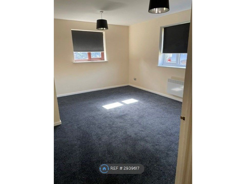 Property photo 1 of 6 Lounge/Diner