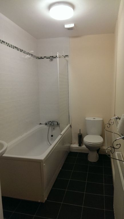 Property photo 3 of 5