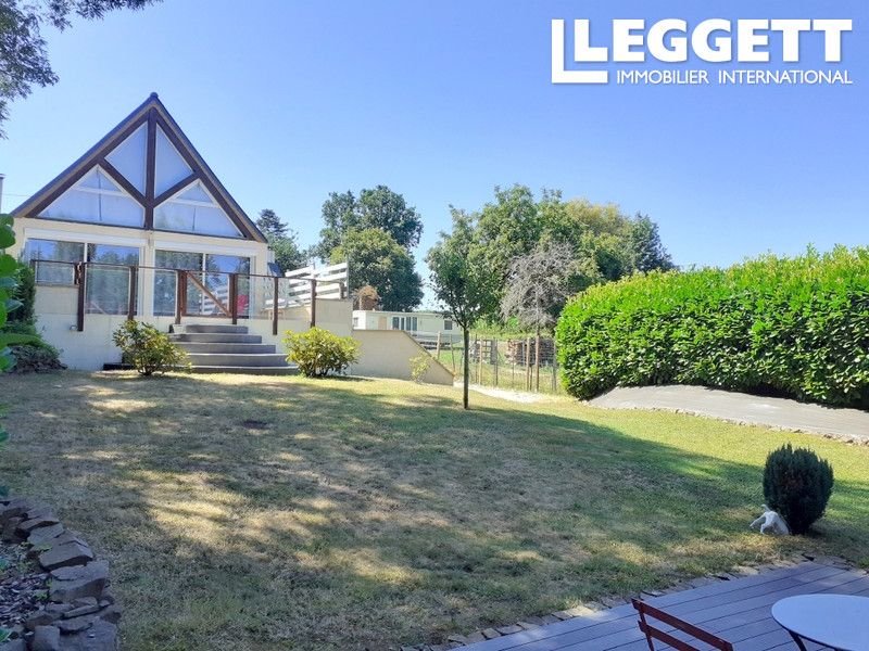 Property photo 2 of 10