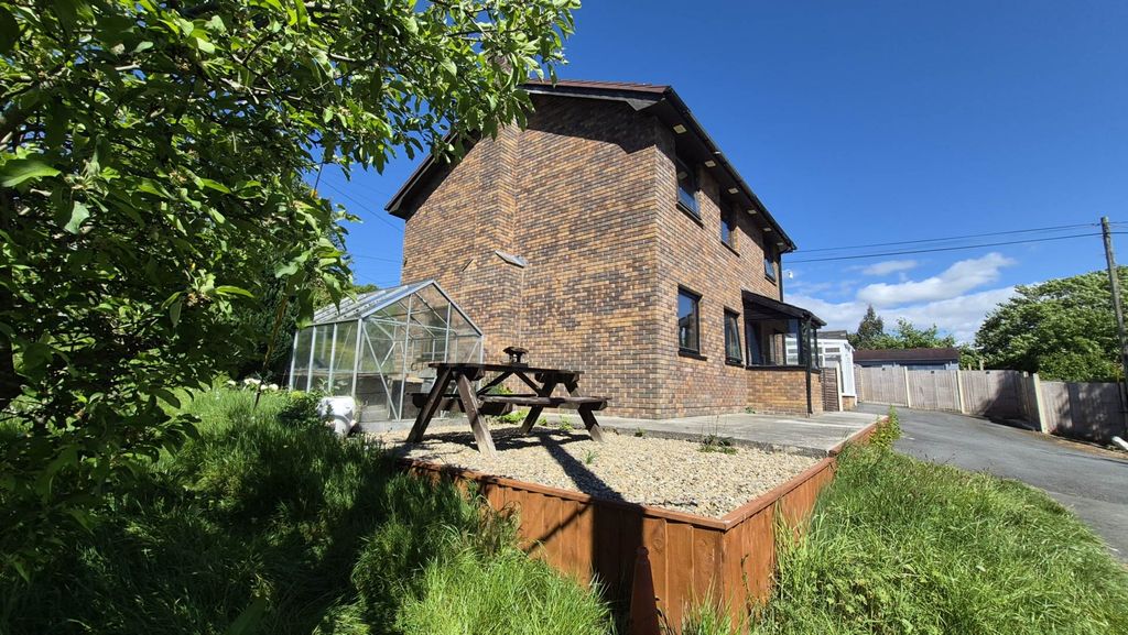 Property photo 1 of 34