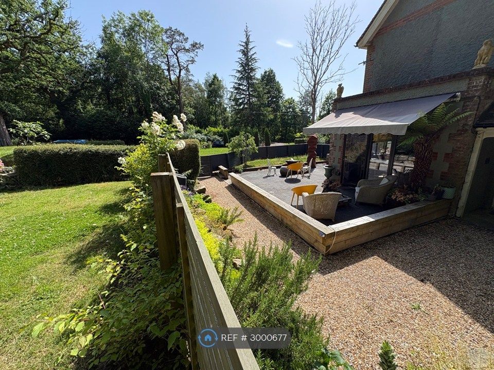 Property photo 2 of 25 Patio