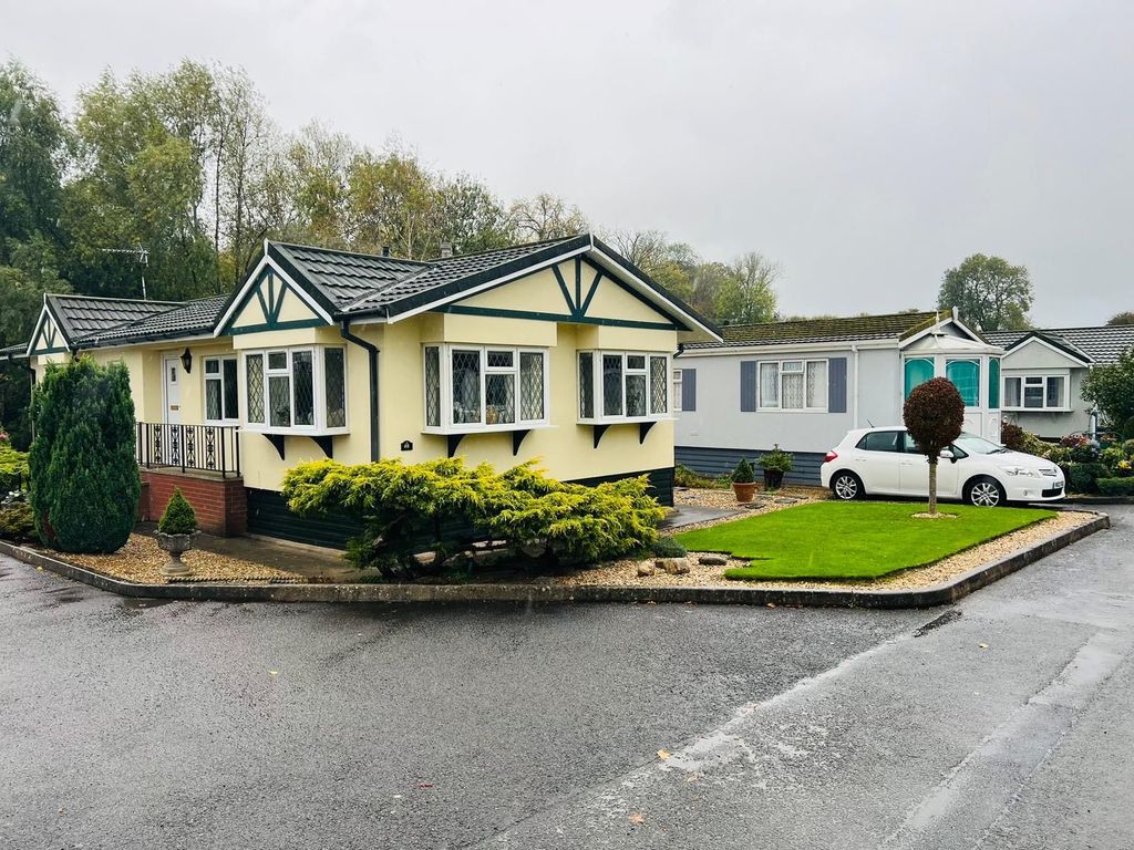 Property photo 2 of 10