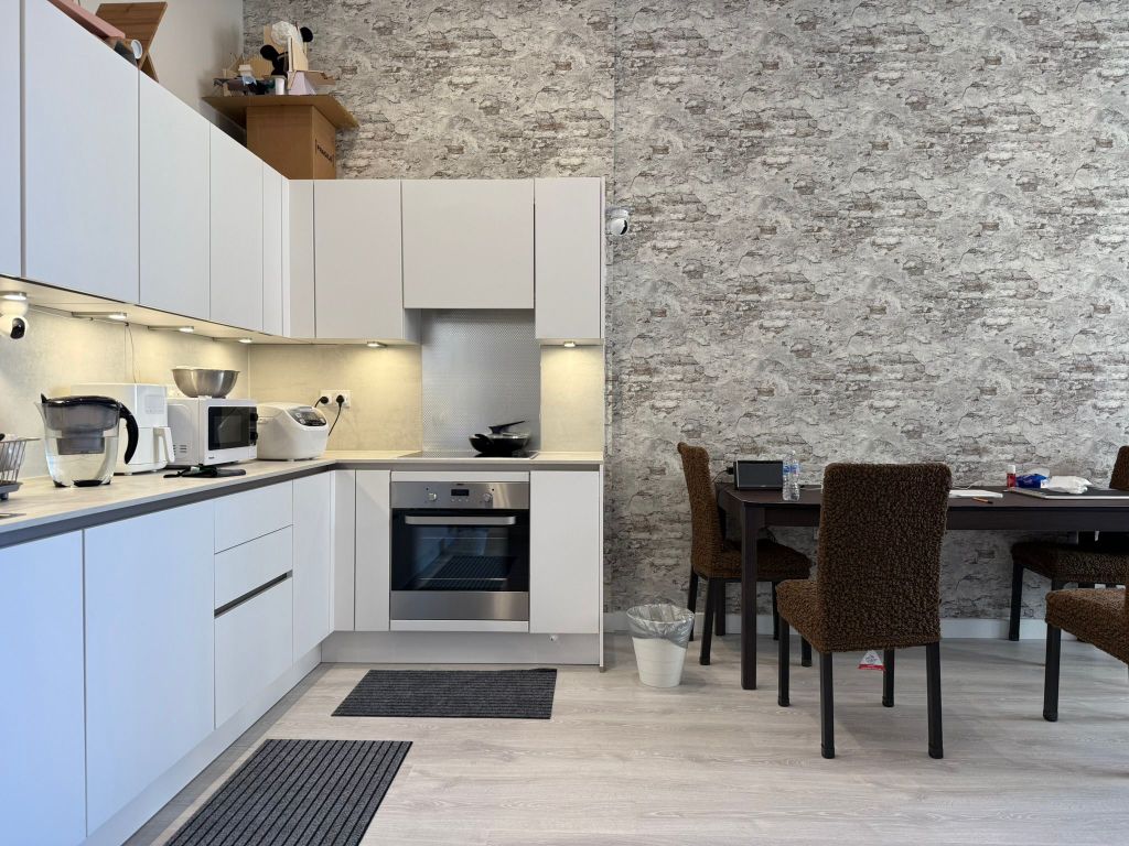 Additional image 7 of 2 bed flat for saleCarnation Gardens, Hayes UB3