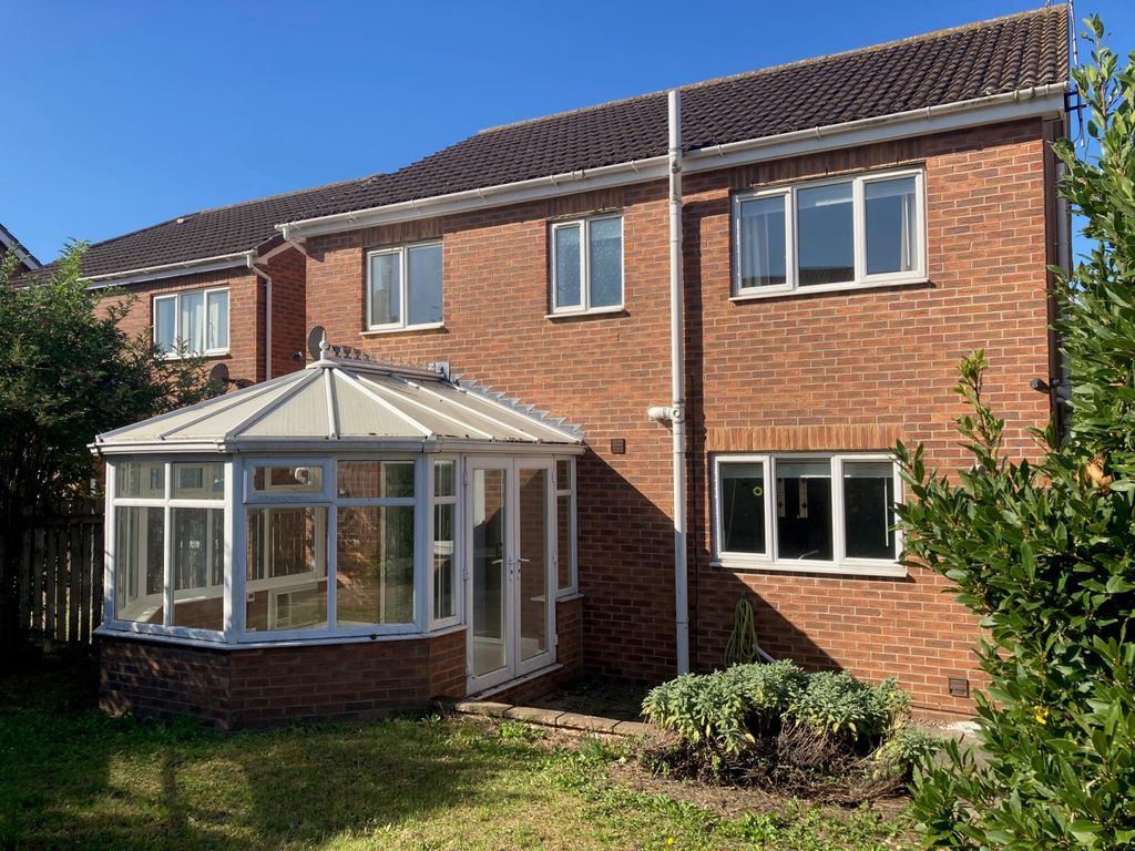 Property photo 3 of 17 Gallery