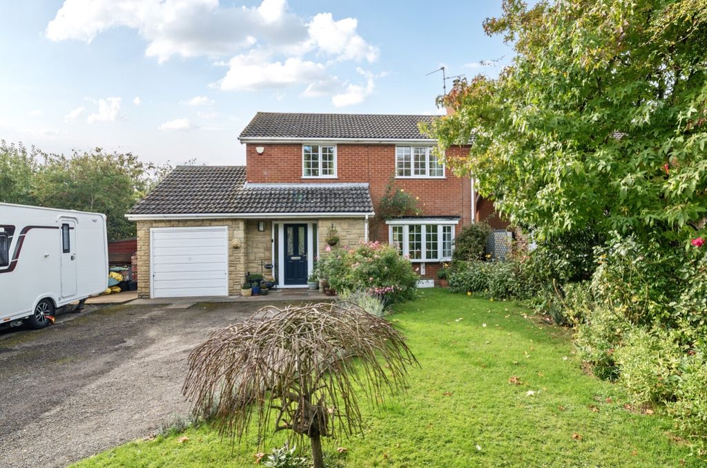 Property photo 1 of 23 1360987-22-68Db50205Ff3B