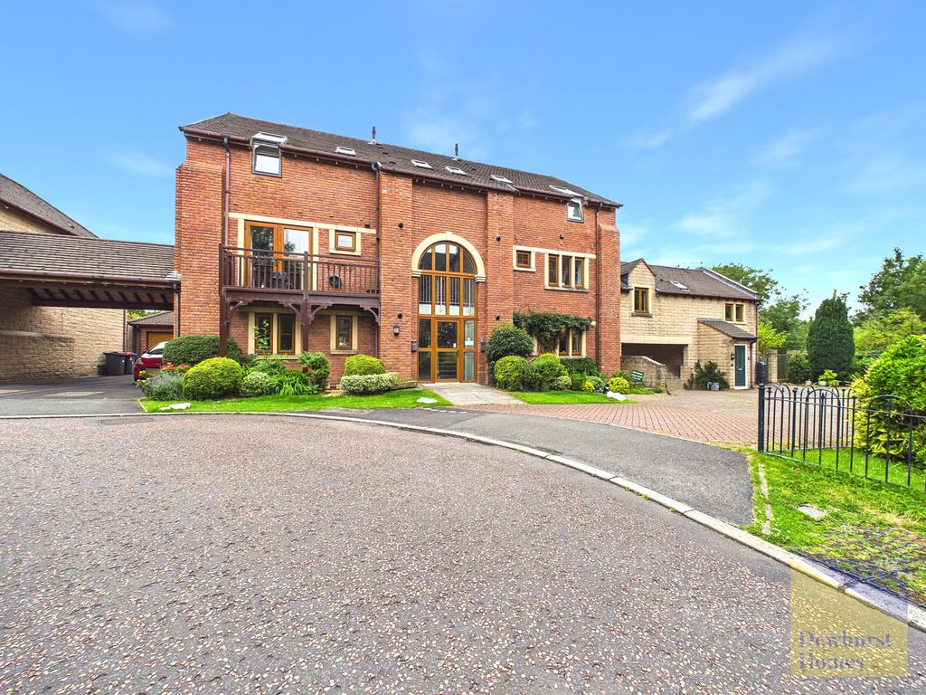 Property photo 1 of 23