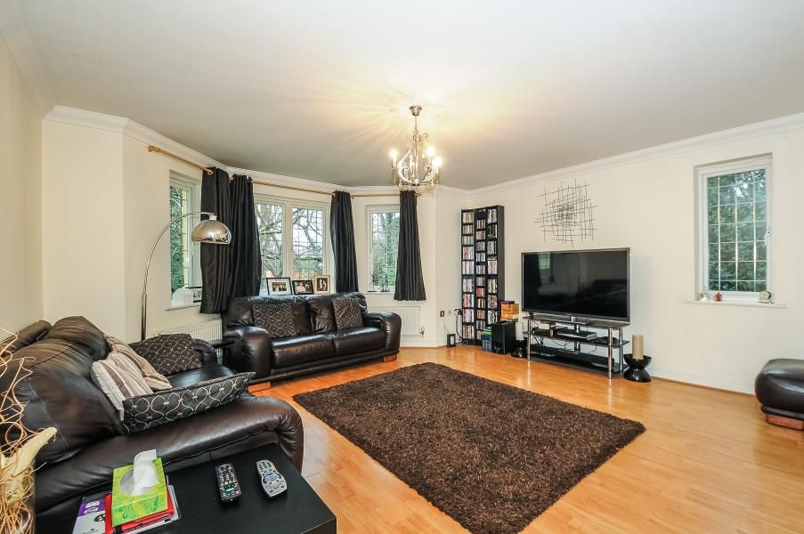 Property photo 2 of 7