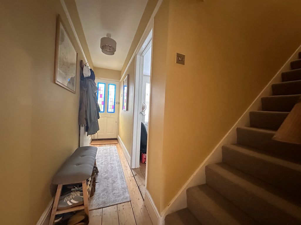 Property photo 3 of 26