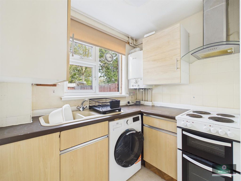 Property photo 3 of 7 Cam02067G0-Pr0242-Still003.Jpg