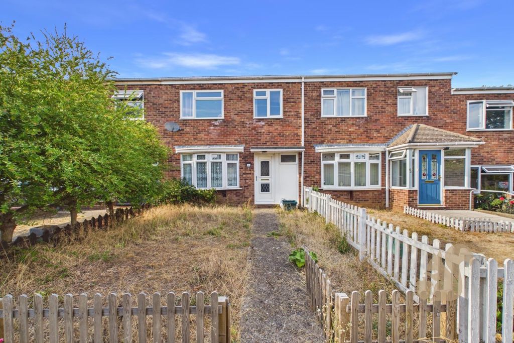 Property photo 1 of 27 Cam01659G0-Pr0894-Still026.Jpg