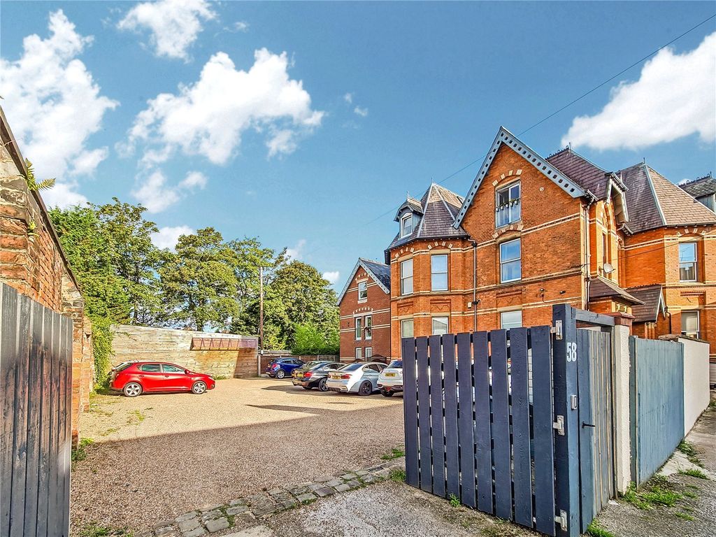 Property photo 1 of 18 Picture No. 28