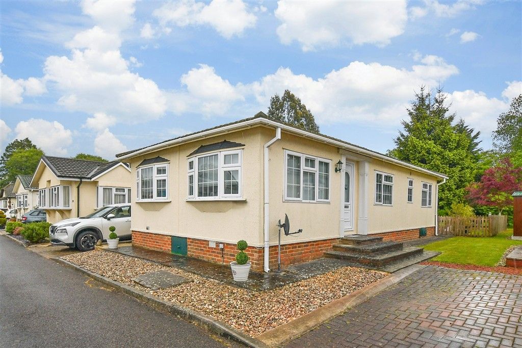 Property photo 3 of 10 External (Web)