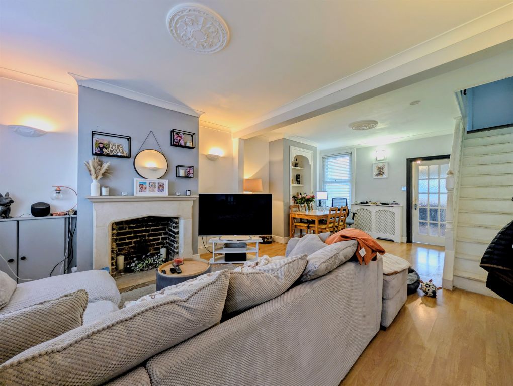 Property photo 3 of 15