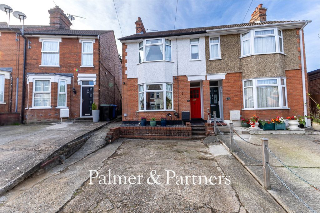 Property photo 1 of 19 Picture No. 04