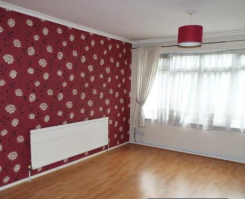 Property photo 2 of 7