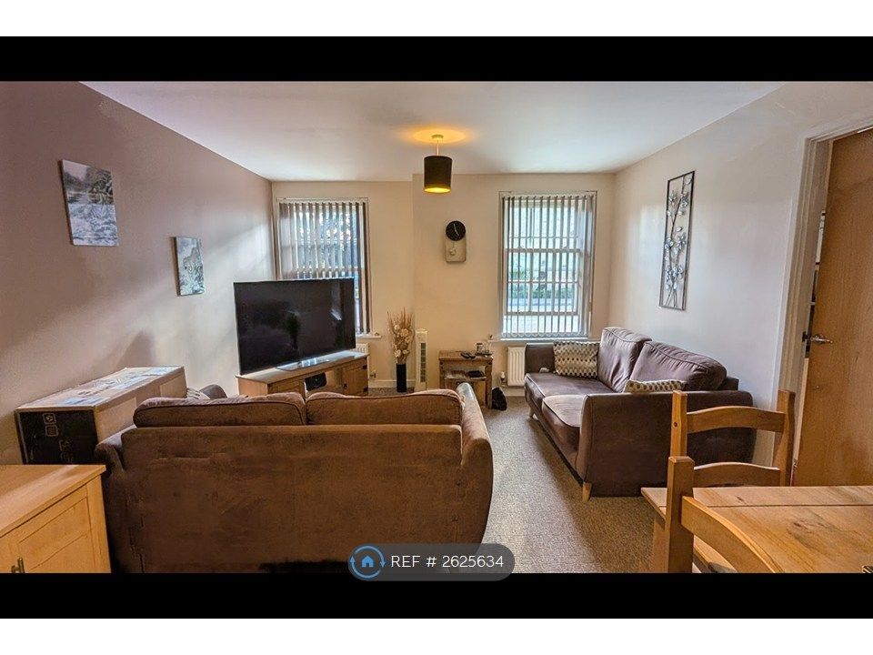 Property photo 2 of 5