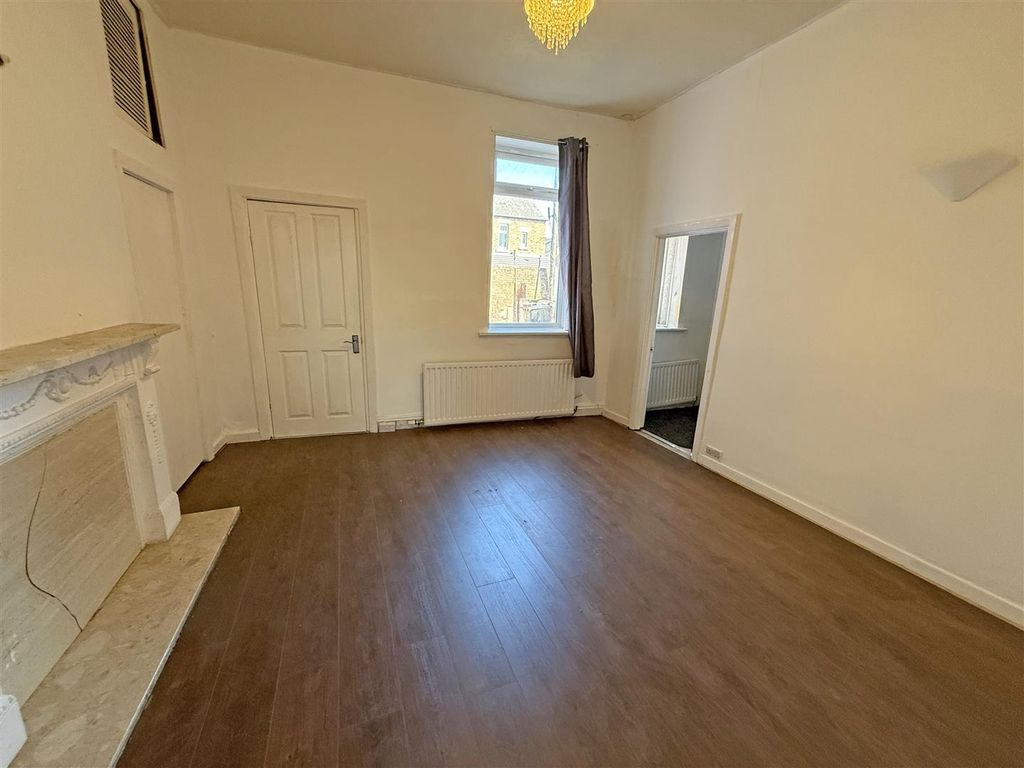 Property photo 2 of 8 Living Room.Jpg