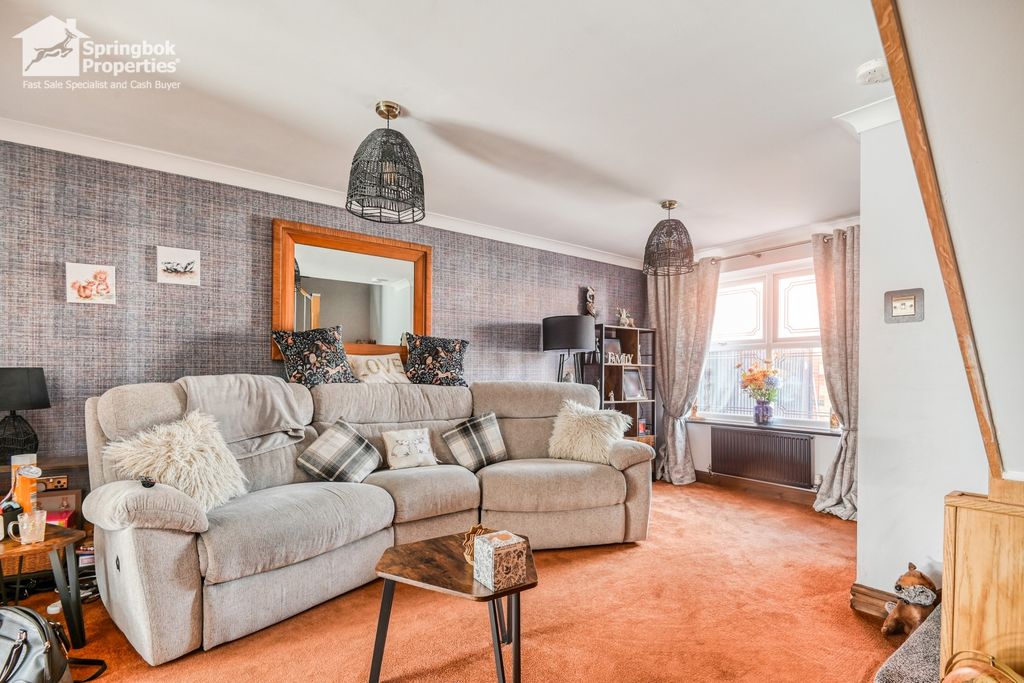 Property photo 2 of 17 Image 1