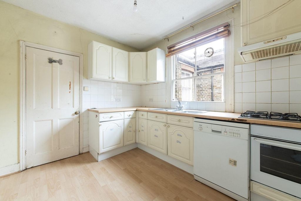 Property photo 2 of 5 Img_6330v2-1-1500x1000.Jpg