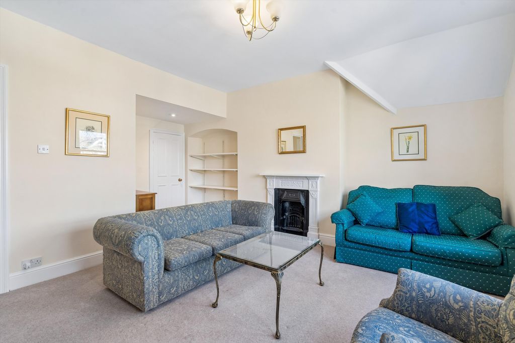 Property photo 3 of 13 Image