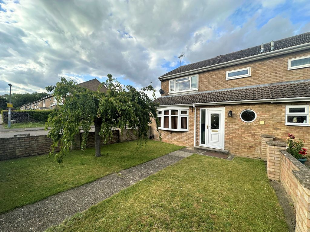 Property photo 1 of 13 Front