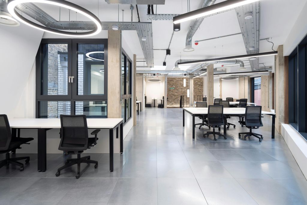 Property photo 3 of 7 3 The Courtyard  Int G 2.Jpg