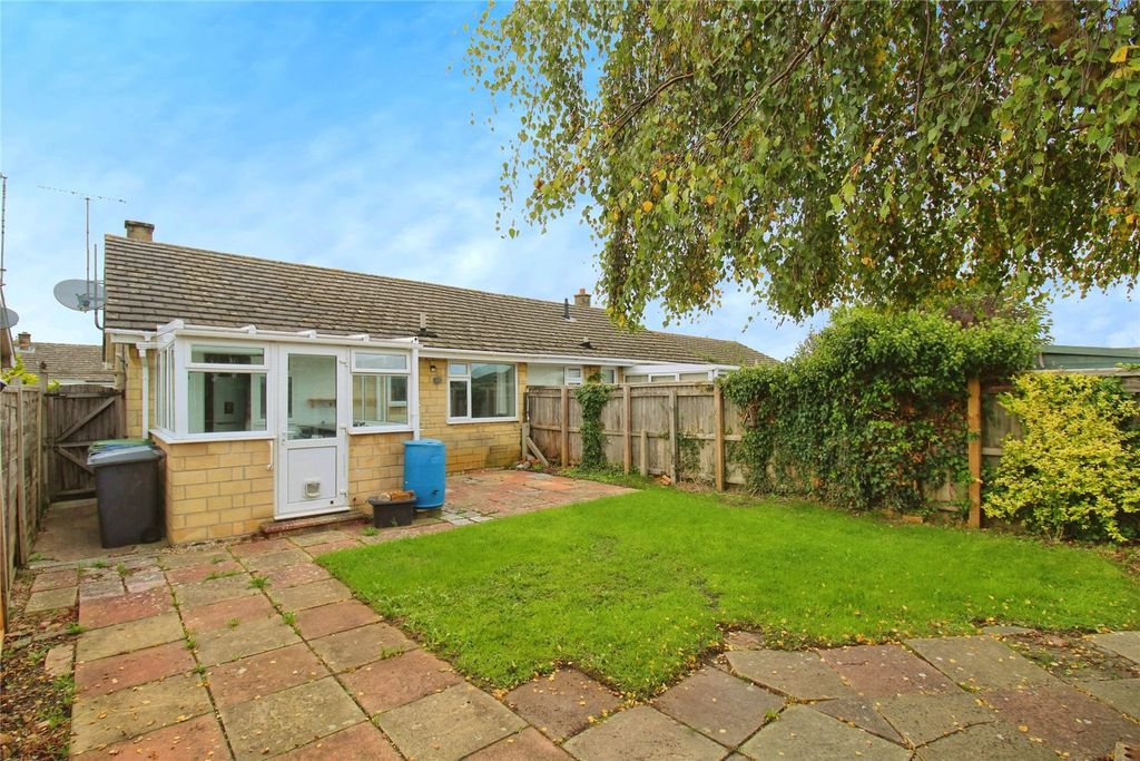 Property photo 2 of 17 Picture No. 06