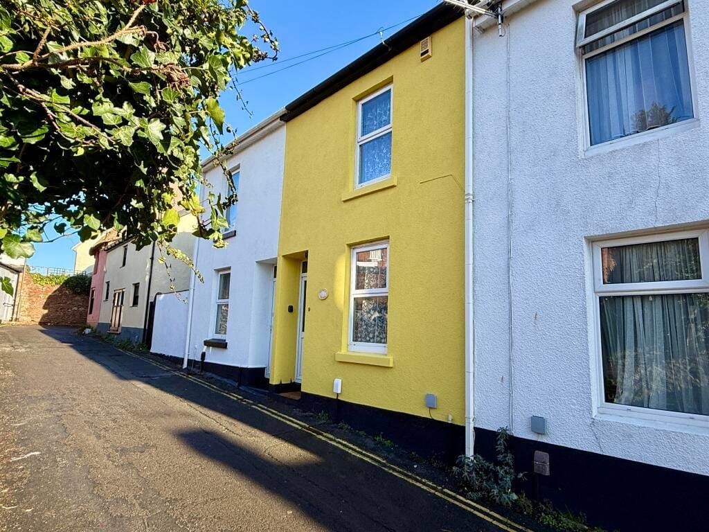 Property photo 1 of 16
