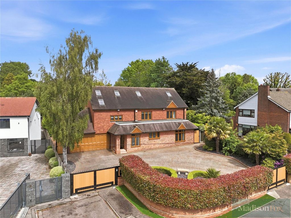 Property photo 1 of 51 Picture No. 42