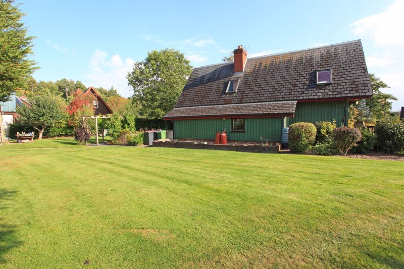 Property photo 3 of 28 Photo 26