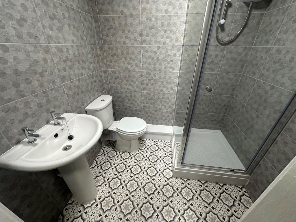 Property photo 3 of 6 Tempimageicxpgp.Jpg