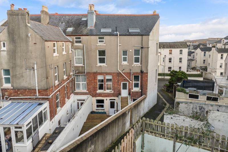 Property photo 2 of 33 Photo 49