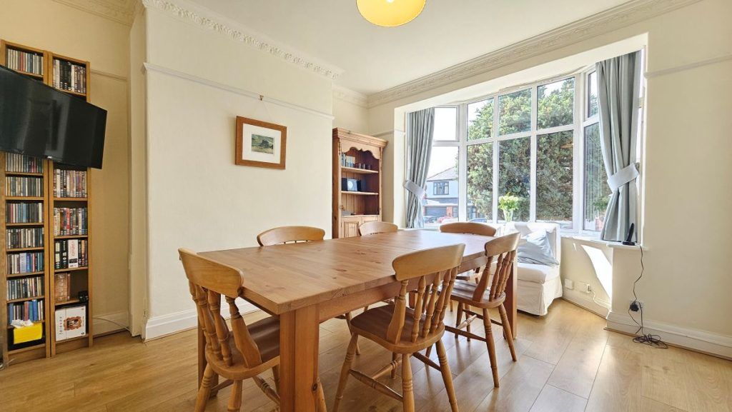 Property photo 3 of 35 3