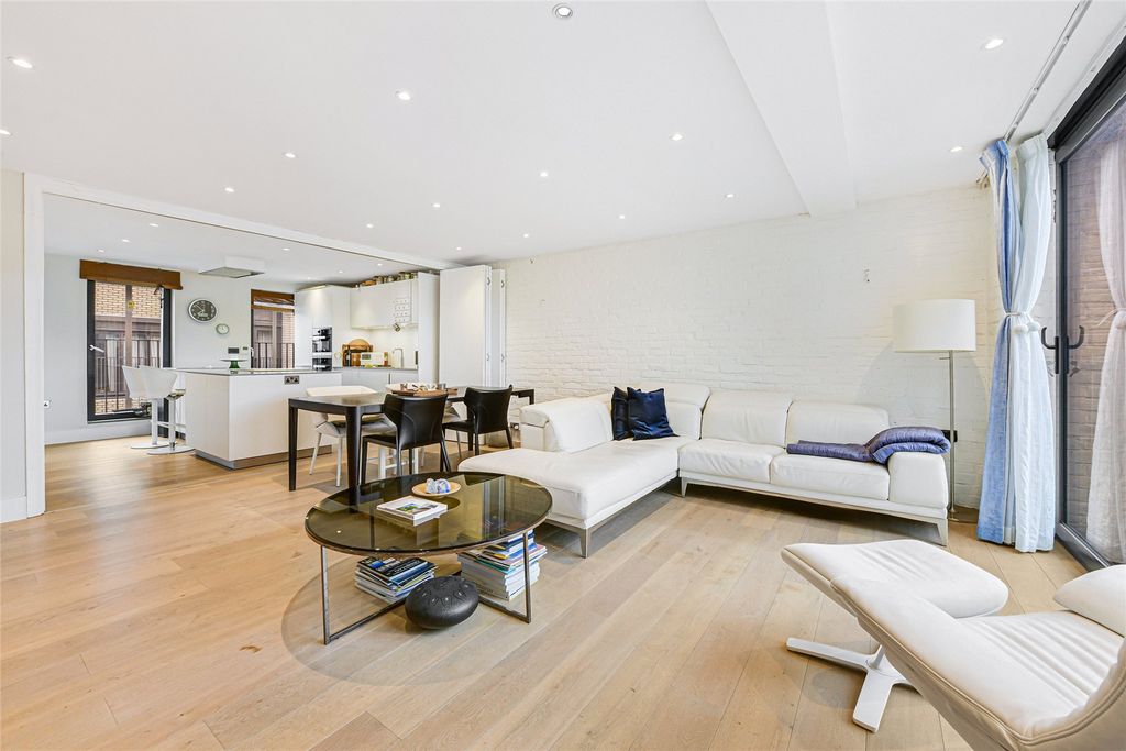 Property photo 1 of 13 Picture No. 19