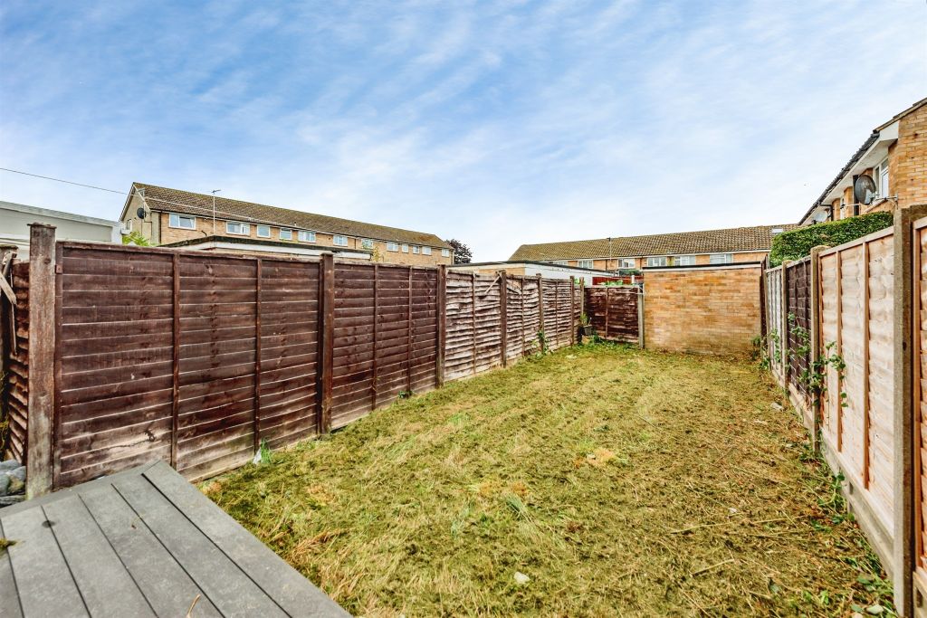 Property photo 3 of 11