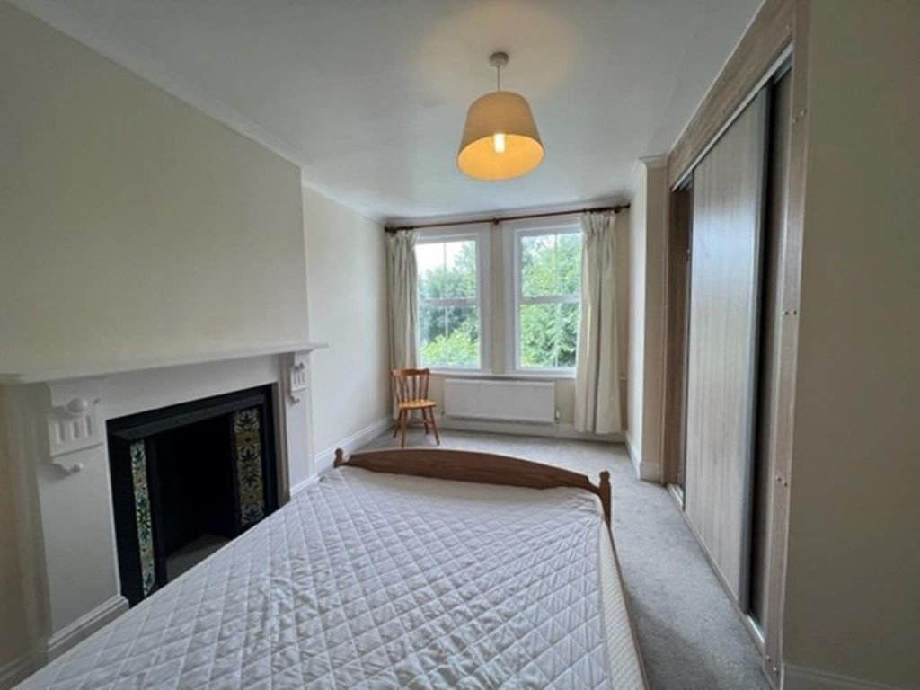 Property photo 3 of 6 Bedroom 2.Jpg