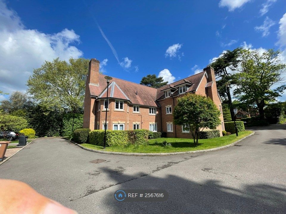 Property photo 3 of 35