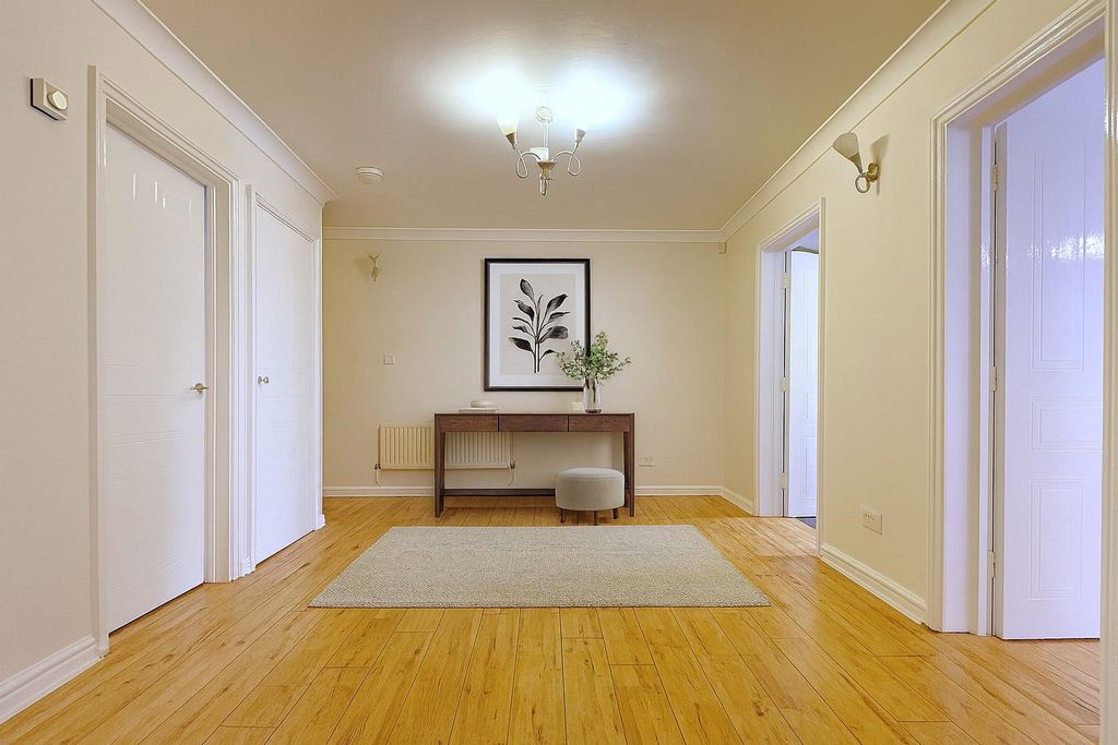 Property photo 3 of 14 Hall.Vitualstaging.Jpg