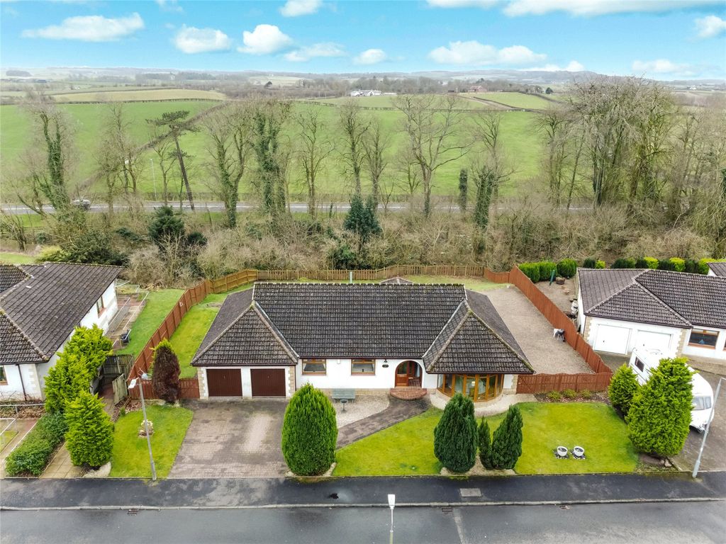 Property photo 1 of 27 Picture No. 23