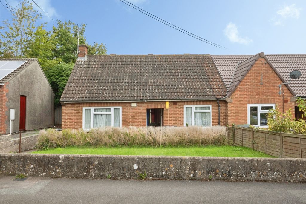 Property photo 1 of 11 Pbox-Img.Jpg