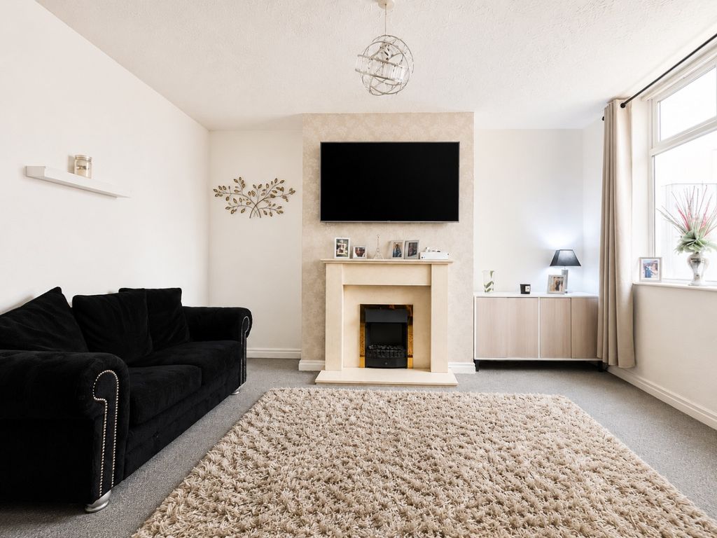 Property photo 3 of 16 5393507
