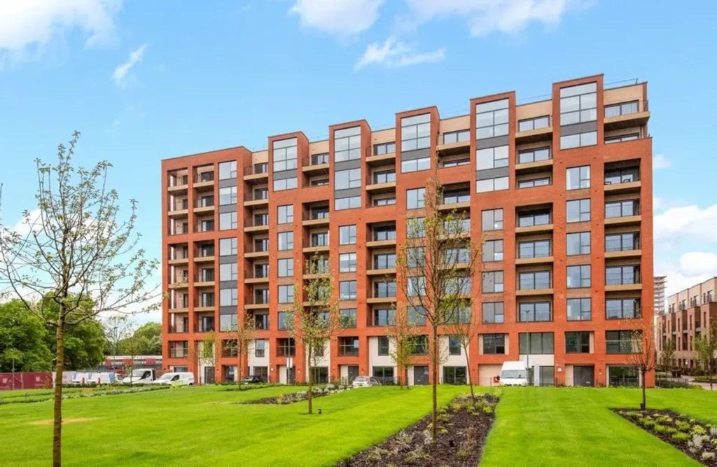 Property photo 2 of 3