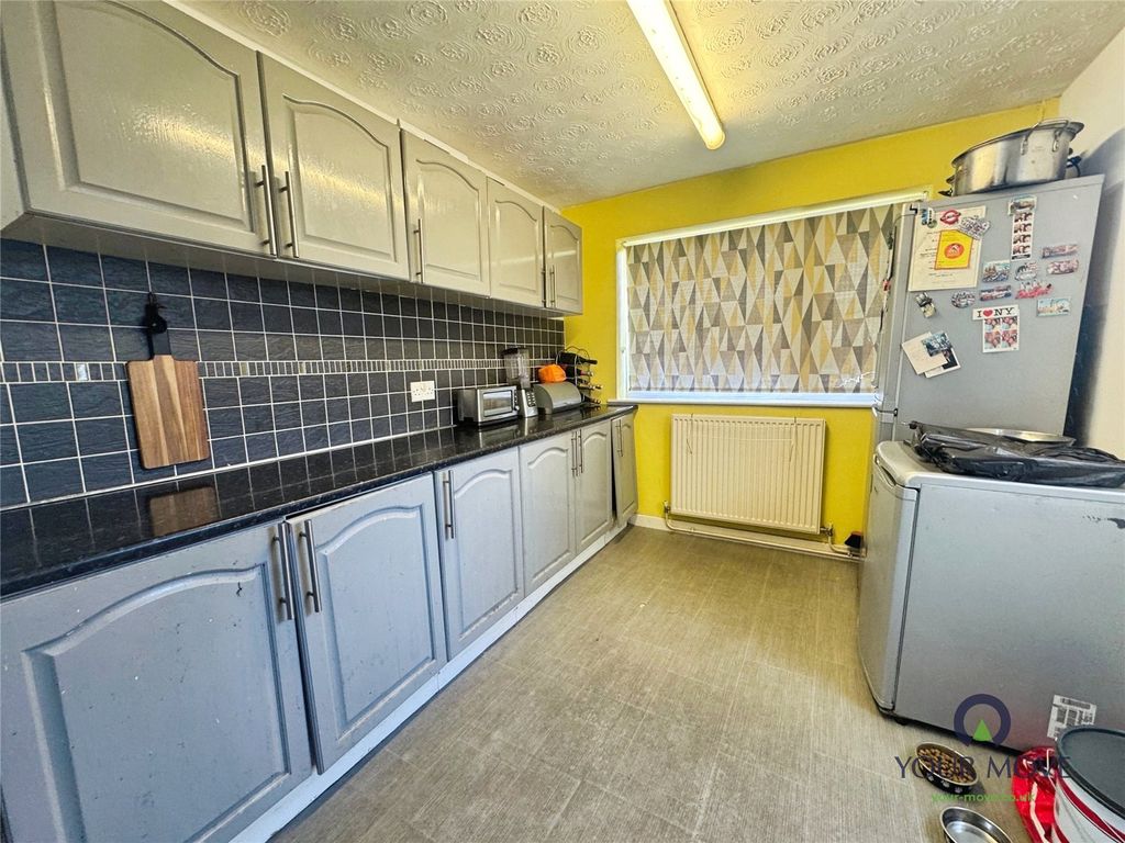 Property photo 2 of 12 Picture No. 09