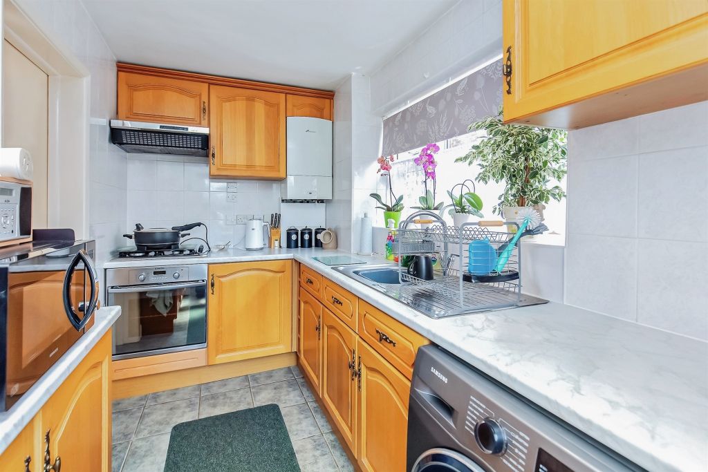 Property photo 3 of 18