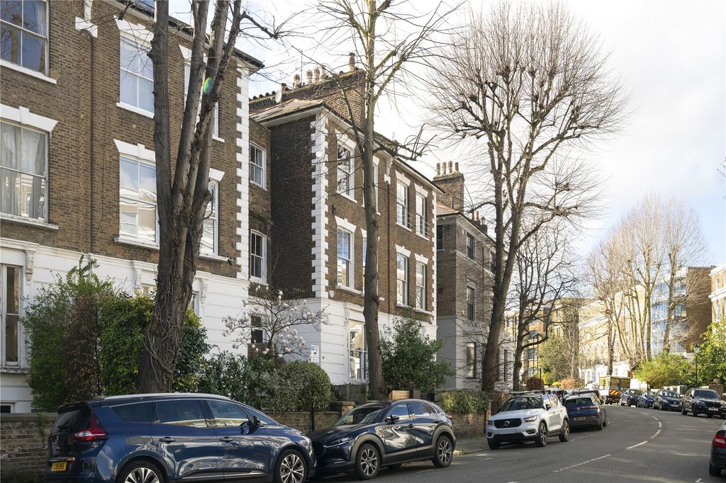 Property photo 1 of 22 Picture No. 54