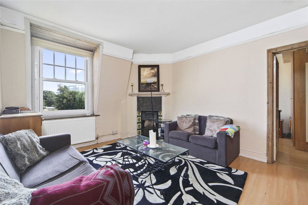 Property photo 3 of 10 Picture No. 04