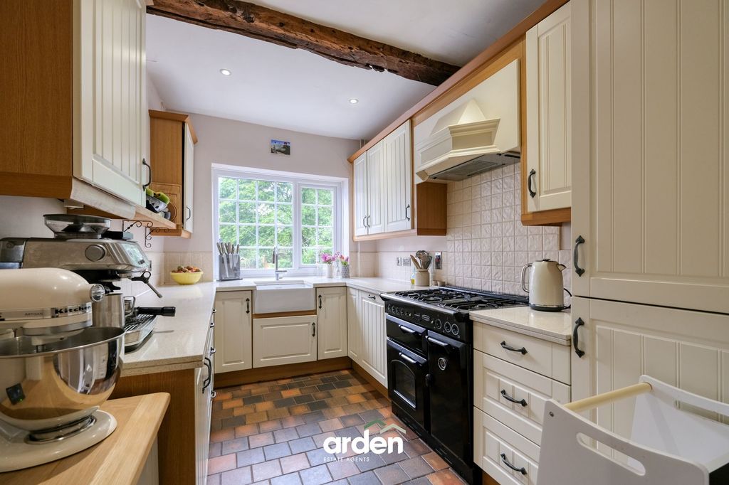 Property photo 3 of 22