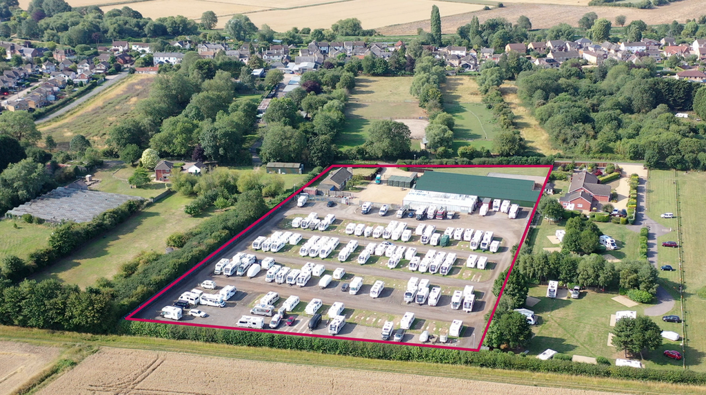 Property photo 1 of 8 Border Storage
