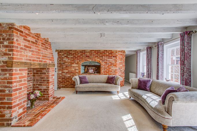 Property photo 1 of 16 Living Room